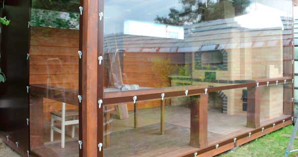 Гибкие окна из ПВХ для веранды