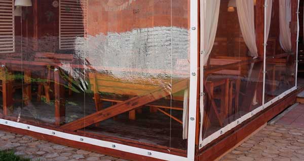 Мягкие окна из ПВХ для кафе